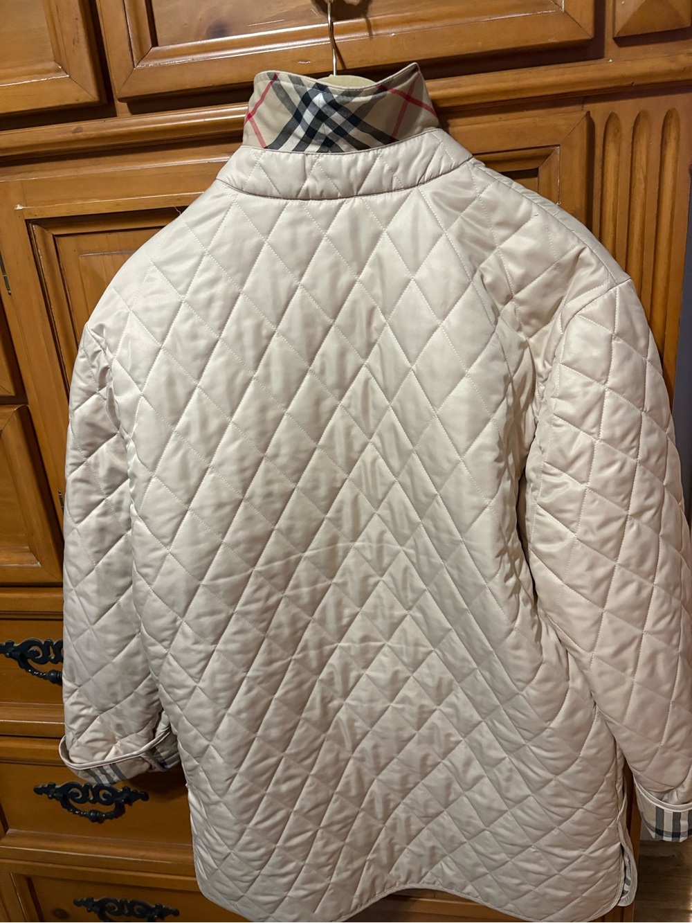 Burberry Cream Quilted Button-Up Puffer Coat - Picture 4 of 5